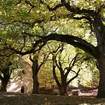 Maison Provencale Avec Vue Sublime Sur La Nature *