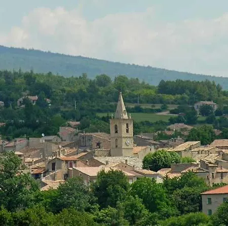 Holiday home Magnifique Maison Sur La Montagne De Lure *
